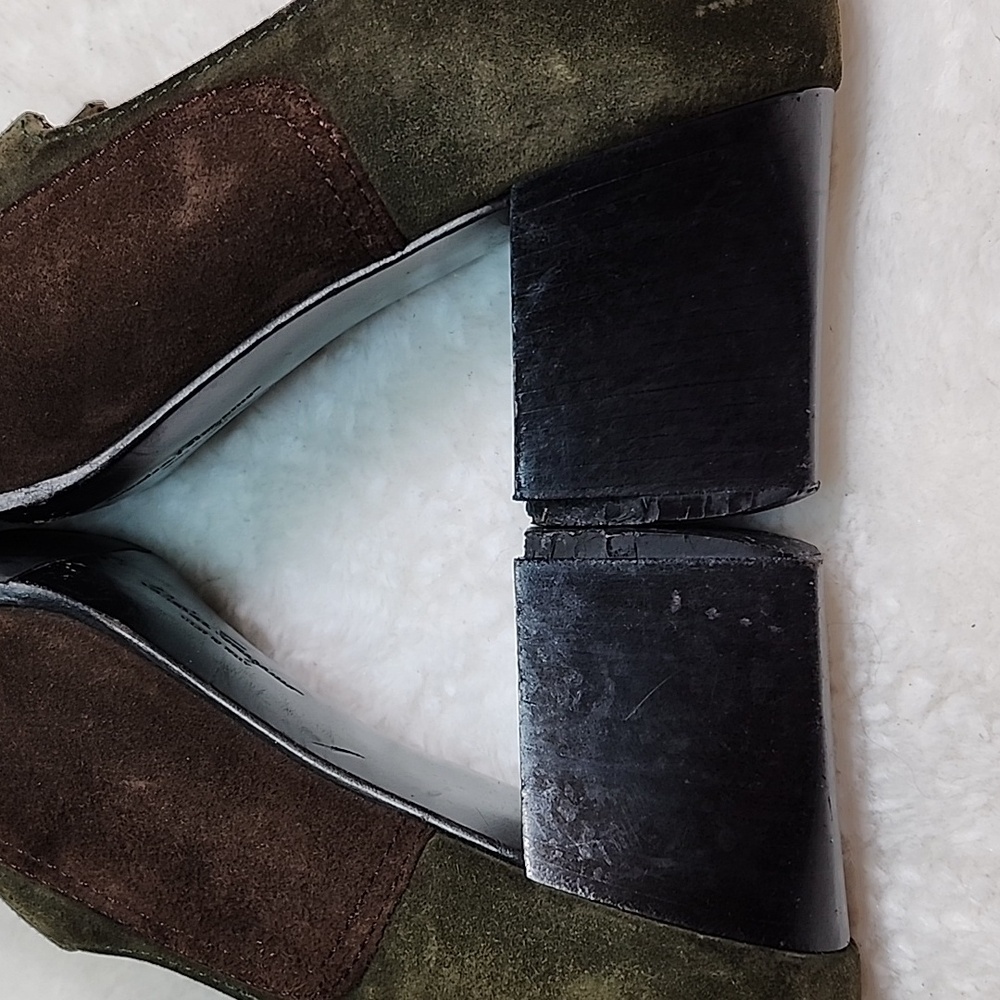 SalvatoreFerragamo Albia Vintage Chocolate Brown Green Suede Heel Loafers Sz8.5 - Picture 9 of 16